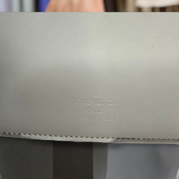 LOUIS VUITTON EPI LEATHER Nocturne PM Lilac Gray Baguette Shoulder Hand Bag RARE - Picture 14 of 16